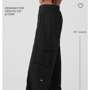 ALO Show Off Cargo Wide Leg Trouser in Brown